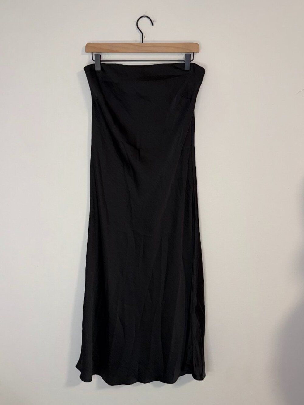 Ann Taylor's LOFT Black Satin Strapless Midi Dress Sz 4
